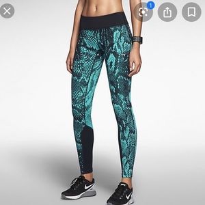 Nike epiclux Snakeskin Leggings